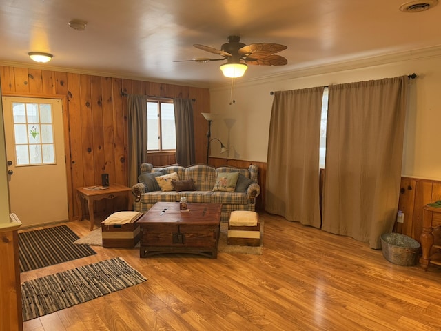 432 Chickasaw St, Roscommon, MI 48653