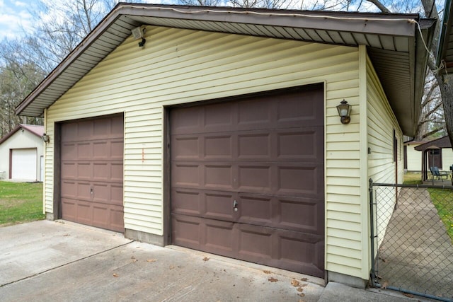 3222 E Houghton Lake Dr, Houghton Lake, MI 48629