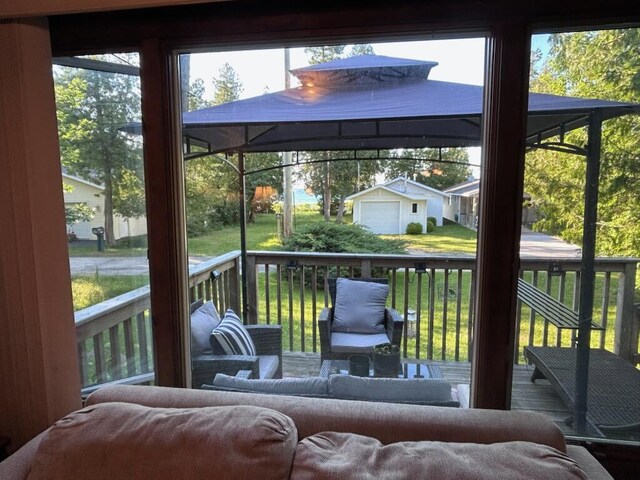 821 Lakeside Dr, Mackinaw City, MI 49701 - photo 18