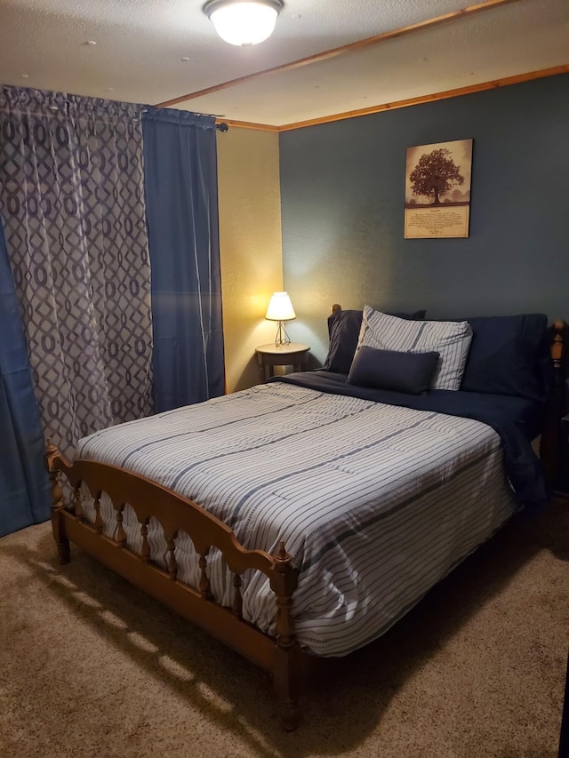 bedroom with carpet