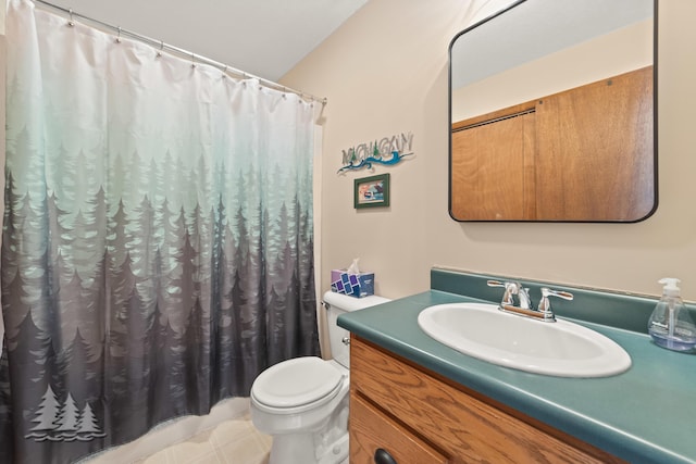 bathroom featuring curtained shower, toilet, and vanity