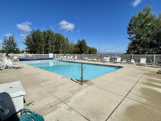223 Boat Club Dr, Cheboygan, MI 49721