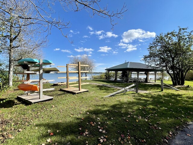 223 Boat Club Dr, Cheboygan, MI 49721