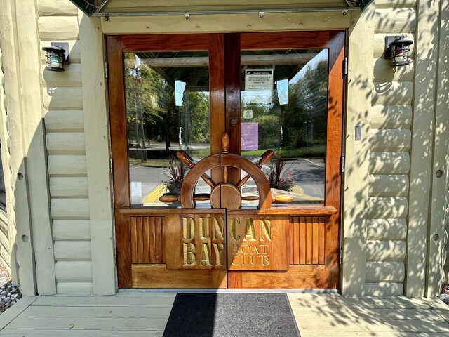 223 Boat Club Dr, Cheboygan, MI 49721