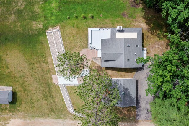 8530 W Higgins Lake Dr, Roscommon, MI 48653