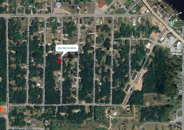 124 Cadillac Ave, Houghton Lake, MI 48629 - photo 2