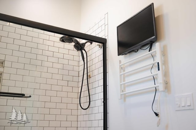 4565 Grant Dr, Lewiston, MI 49756 - interior space featuring a tile shower