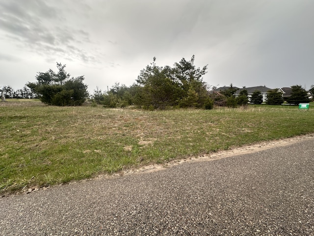 622 Classic Dr, Gaylord, MI 49735