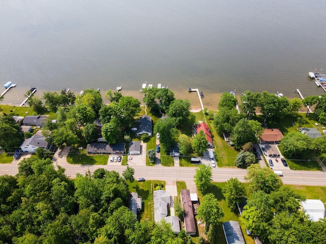 12320 E Houghton Lake Dr, Houghton Lake, MI 48629 - aerial view of residential area featuring a large body of water