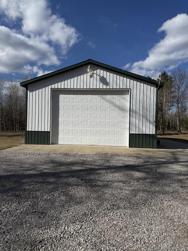 view of detached garage