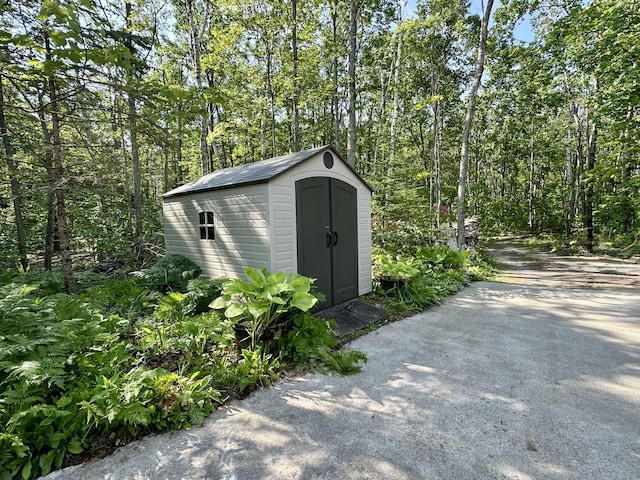 12039 Mackinaw Straits Dr, Cheboygan, MI 49721 - photo 37