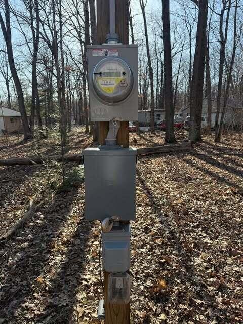 121 Burlington Dr, Roscommon, MI 48653