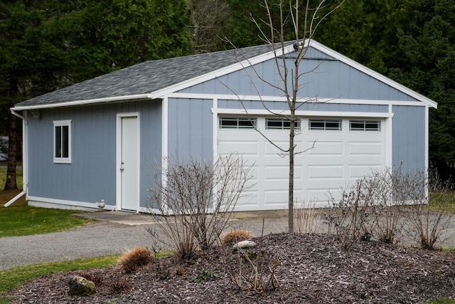 view of detached garage