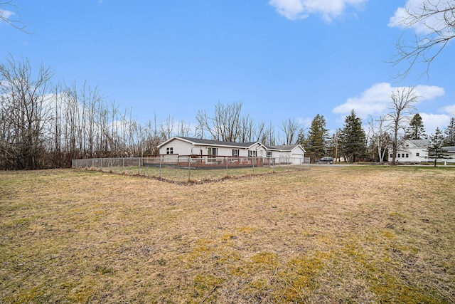 1580 Bancroft St, Cheboygan, MI 49721 - view of yard with fence