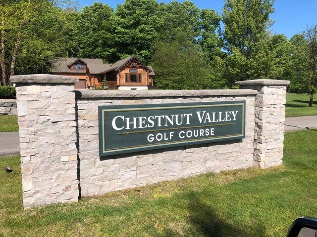 1975 Clubhouse Dr, Harbor Springs, MI 49740
