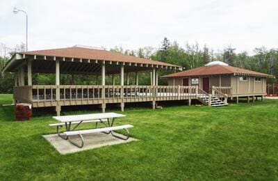 NHN Renwick Cir, Presque Isle, MI 49777