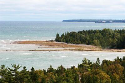 NHN Renwick Cir, Presque Isle, MI 49777