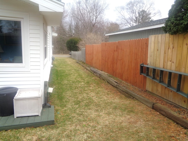 view of yard featuring fence