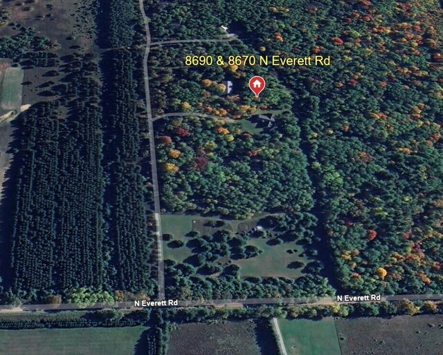 8670 N Everett Rd, Roscommon, MI 48653 - map