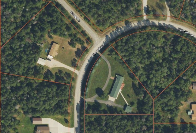 5335 Pinecrest Dr, Lewiston, MI 49756 - map location