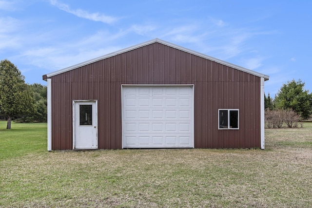 view of detached garage
