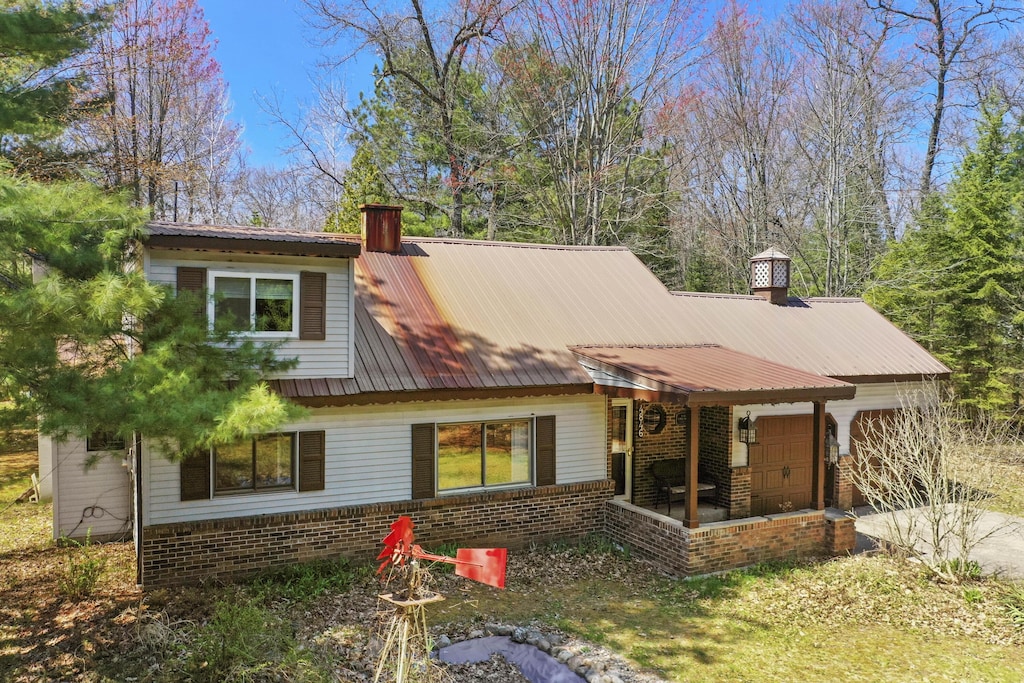 4846 S Townline Rd, Houghton Lake, MI 48629 - photo 1