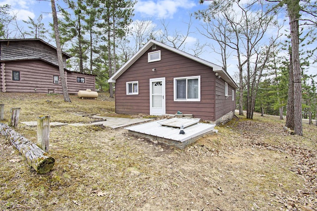 exterior space with an outbuilding