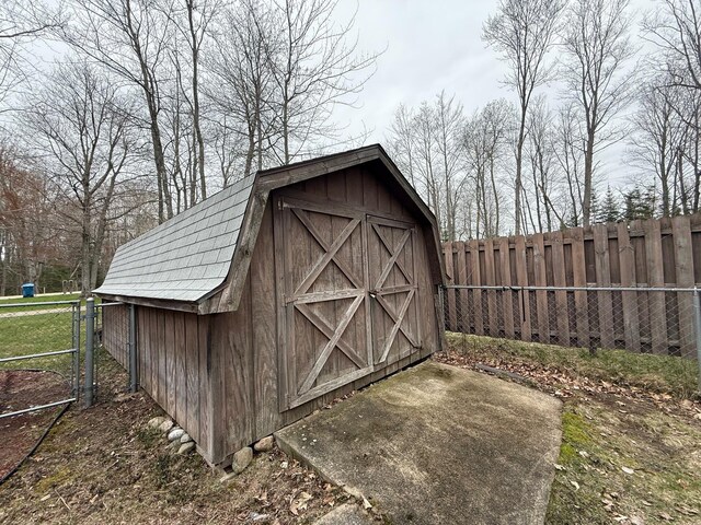 9906 E Houghton Lake Dr, Houghton Lake, MI 48629 - photo 20