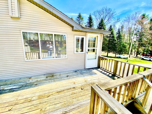 10328 Toohy Trl, Harrison, MI 48625 - view of deck