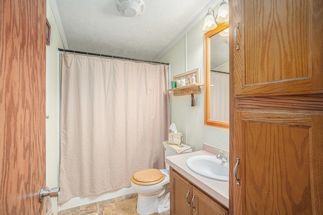 8978 Starvation Lake Rd, Mancelona, MI 49659 - full bathroom featuring a textured ceiling, vanity, toilet, crown molding, and shower / bath combo