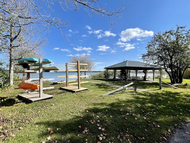 196 Boat Club Dr, Cheboygan, MI 49721