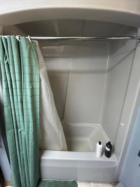 2165 E Cherry Creek Rd, Fairview, MI 48621 - view of full bath