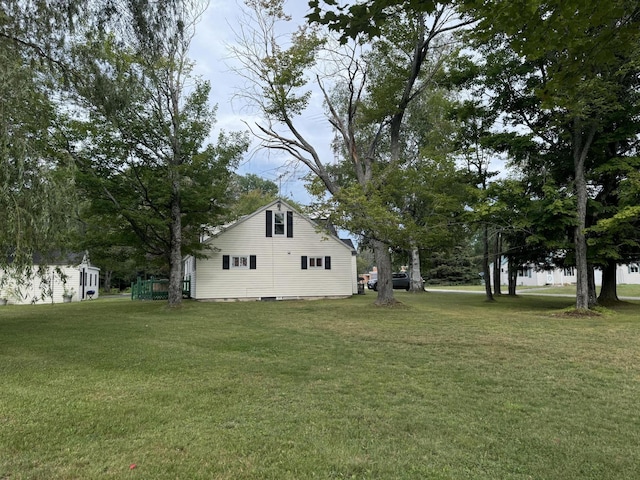 32003 W Chippewa Ave, Trout Lake, MI 49793 - photo 32