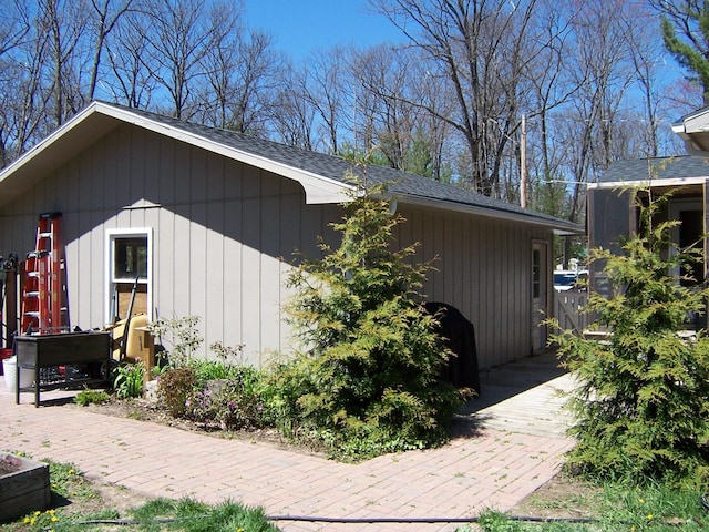 225 Goebel Ave, Roscommon, MI 48653 - photo 16