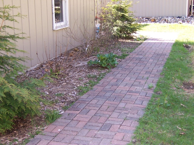 225 Goebel Ave, Roscommon, MI 48653 - photo 22