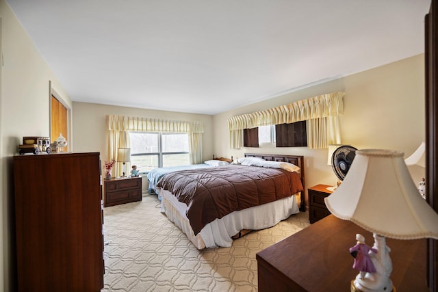 7654 M 32 E, Johannesburg, MI 49751 - bedroom featuring light colored carpet