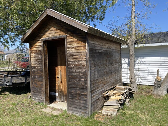 737 S First St, Rogers City, MI 49779 - view of shed