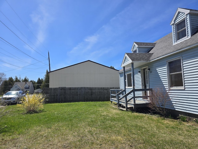 26 Michigan St, Saint Ignace, MI 49781 - view of yard