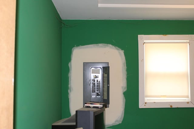 2032 W Oak Rd, Luzerne, MI 48636 - utility room with electric panel