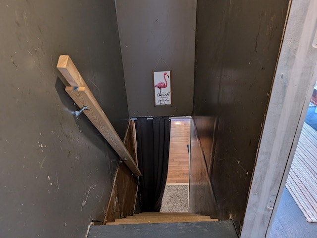 20563 S M32, Hillman, MI 49746 - view of staircase