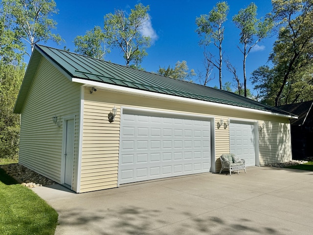 870 Dalton Dr, Rose City, MI 48654 - view of garage