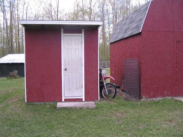 5198 Troopers Trl, Frederic, MI 49733 - view of shed