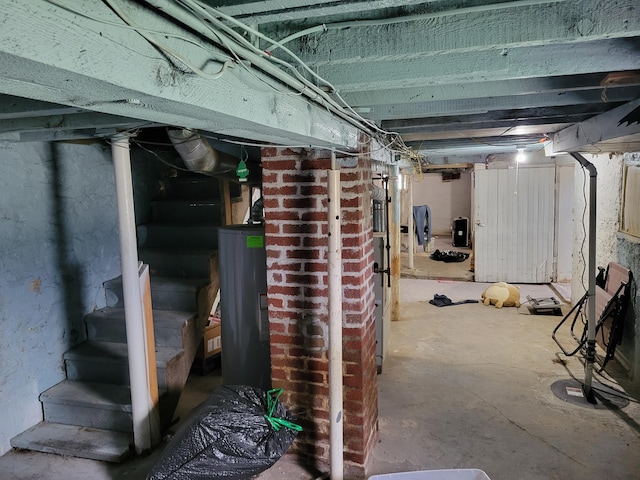 420 W Miller St, Alpena, MI 49707 - unfinished basement with electric water heater