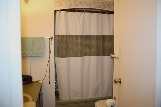 1421 W Miller Rd, Mio, MI 48647 - bathroom with toilet and shower / bath combo
