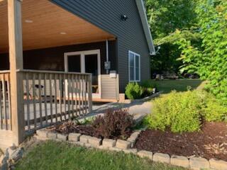 2738 Lakewood Dr, Alpena, MI 49707 - photo 3