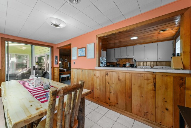 12243 E Houghton Lake Dr, Houghton Lake, MI 48629