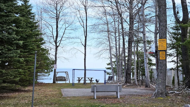 14236 Straitsview Dr, Cheboygan, MI 49721