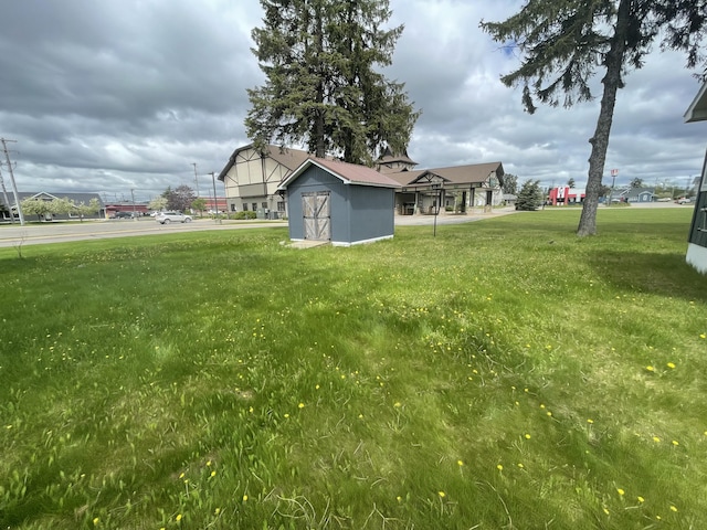 120 S Indiana Ave, Gaylord, MI 49735 - view of grassy yard