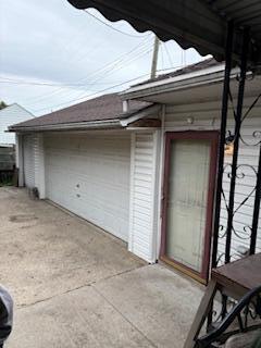 18598 Henry St, Melvindale, MI 48122 - view of garage
