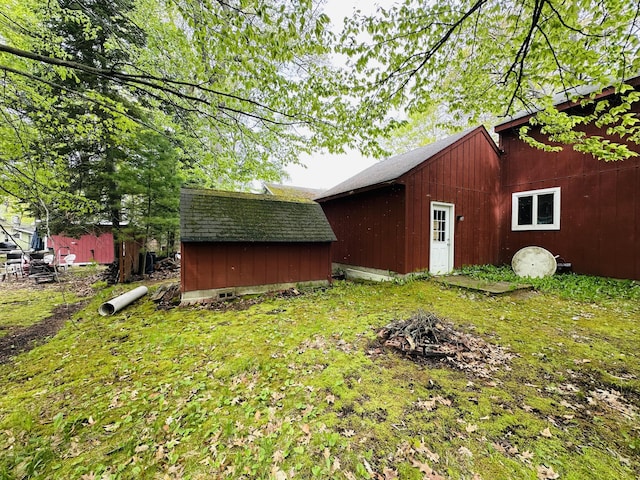 205 Beechwood Ave, Houghton Lake, MI 48629 - view of shed